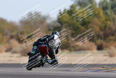 media/Dec-18-2022-SoCal Trackdays (Sun) [[8099a50955]]/Turn 7 Backside (1125am)/